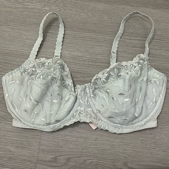 Victoria's Secret Other - Vintage NWT Victoria's Secret Bra